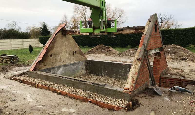 couvreur lorris, MILAN  Couverture lorris, toiture, aluminium, couverture en acier, couverture en aluminium, couverture bardage, couverture en cuivre, couverture métallique, couverture en plomb, couverture tuile, couverture en zinc, chéneau, châssis de toit, zinguerie